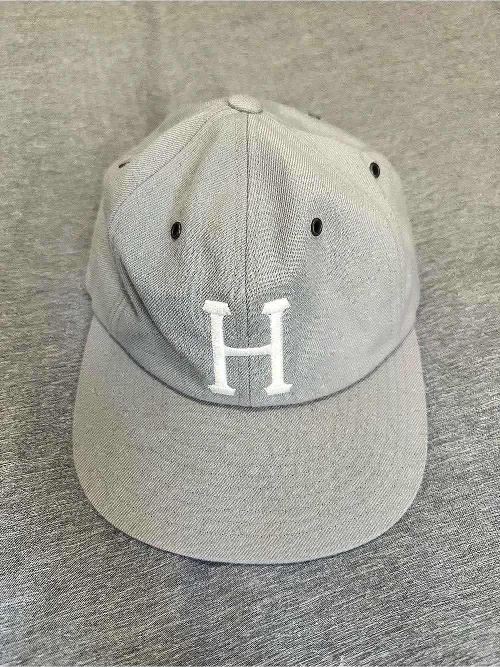 HUF Gray Cap w/ Green Underbrim